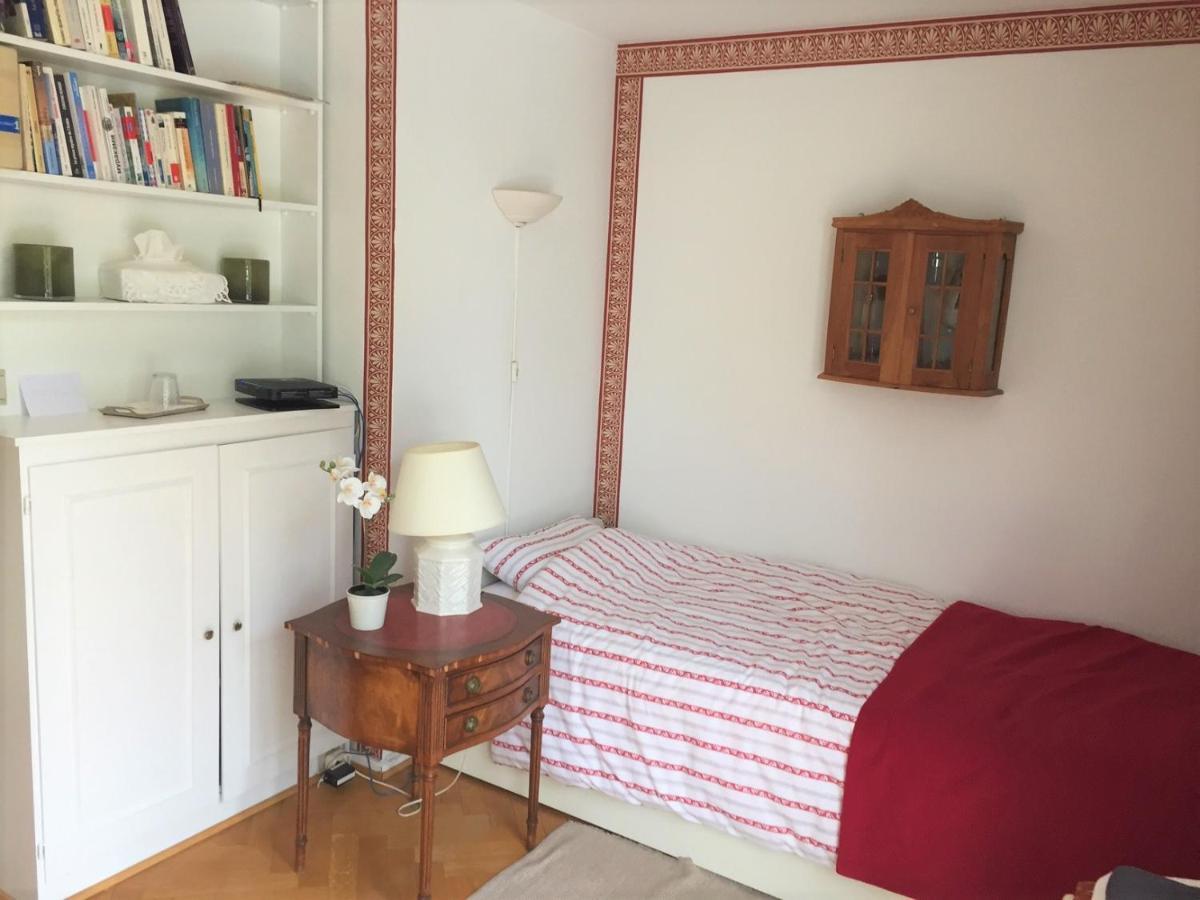 B&B Capitaine Piret Woluwe-Saint-Lambert Buitenkant foto